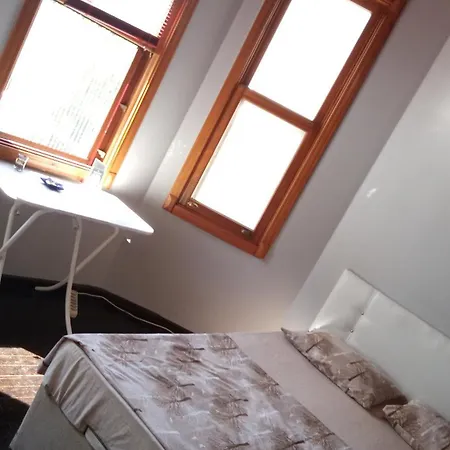 Apart Otel Sweet Kadıköy *